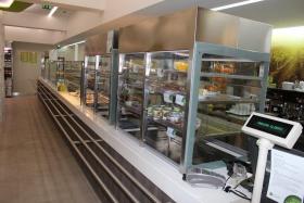 Linhas self-service com decorações personalizadas